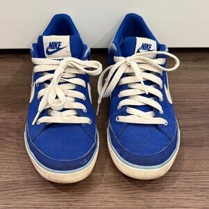 Nike Women’s Royal Blue Sneakers